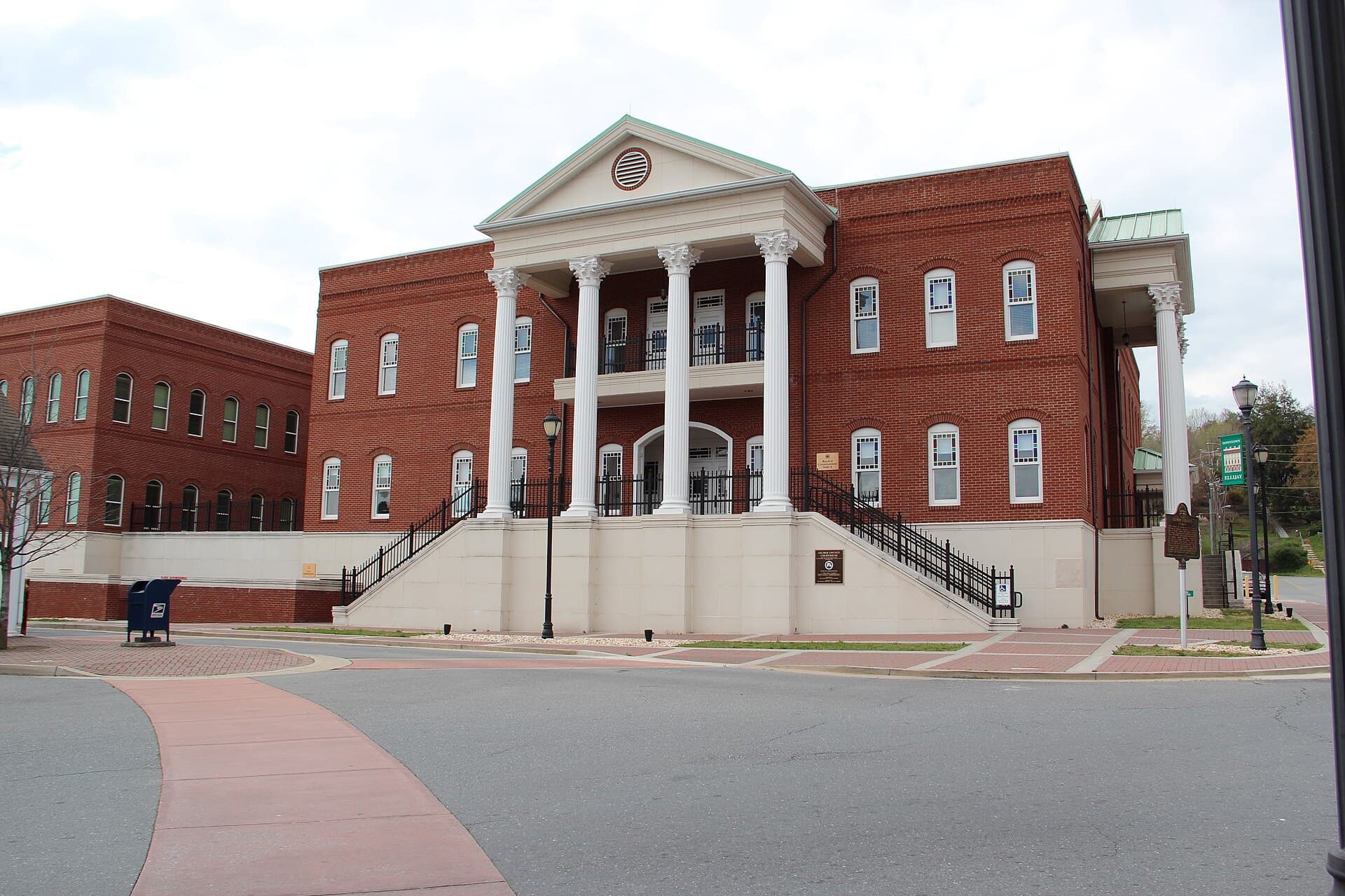 Ellijay Tightens Data Center Rules as County Puts $1.93 Million Into Clear Creek Road